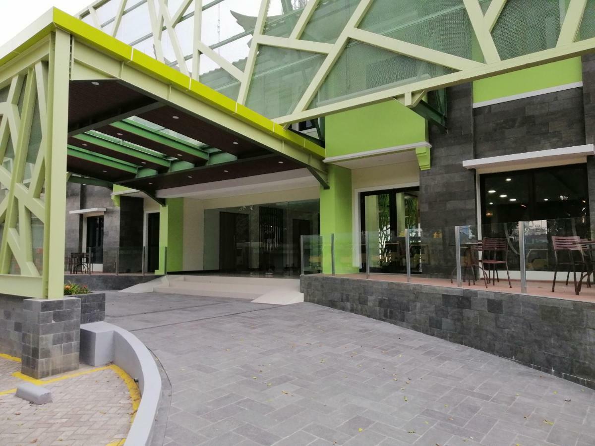 Arkeo Hotel バンドゥン エクステリア 写真
